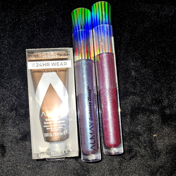 Almay 24-hour Wear Cream Eyeshadow & Goddess Lip-gloss- Pack of 3 - Picture 1 of 7